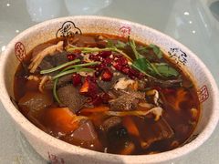-双子楼大酒店(城开国际写字楼店)