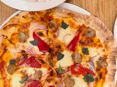 -城市大道红炉披萨烘焙坊