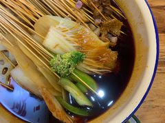 -拈签一笑黄牛肉辣卤串串