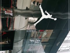 -Air Jordan(世贸天阶店)