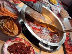 -李姑婆鲜切牛肉火锅自助(凤城二路店)