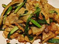 -黄泥岗·地道湖北菜(奥特莱斯店)