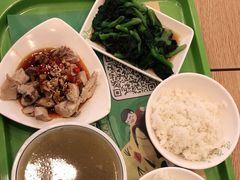 -老乡鸡(武汉江腾广场店)