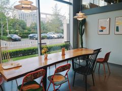 靠窗位-dotcom coffee古点咖啡(致真大厦店)