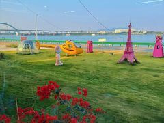 -卖鱼珍河鲜坊•一线江景园林餐厅