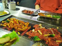-马路牙子地桌烤肉(工体店)