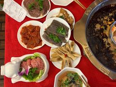 -山城年华老火锅(玉林店)