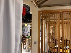 -房县土本味土鸡汤特色餐厅(沌口店)