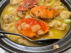 -荣誉海鲜酒楼(海湾店)