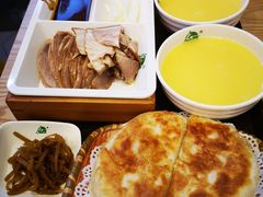 -李连贵熏肉大饼(金隅嘉品Mall店)