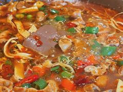 肥肠牛蛙砂锅-马头巷·食景园(苏州总店)
