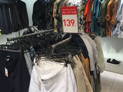 -ZARA(凯德乐峰广场店)