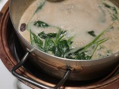 -洪氏嗨捞·猪肚鸡火锅(阳光天地店)