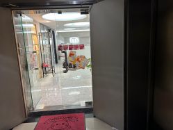 -咪咪专业脱毛连锁机构