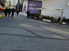 -农工商超市(金沙江路店)