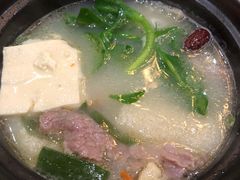 腊排骨锅底-束河人家(南锣鼓巷店)