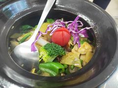 农家烧肉瓦罐饭-靓汤瓦罐面(大学城店)