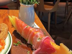 -La Strada(安福路店)
