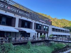 -泰莲庭·溪畔餐厅(雁栖湖店)