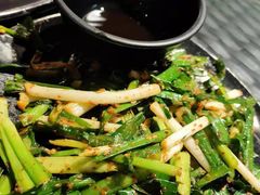 -何师烧烤·香辣蟹·川菜·30年老品牌(太古里旗舰店)