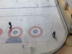 -炫采冰场(红博中央公园商场店)