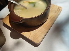 -小河盐帮·私家菜·烤鸭(三元桥·霄云路店)