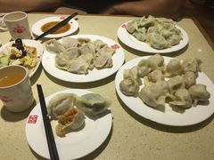 -岳姥姥饺子(泺文路店)