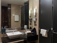 -广州天河希尔顿酒店