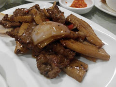 杏鲍菇牛肉-熠盛粤味(永康路店)