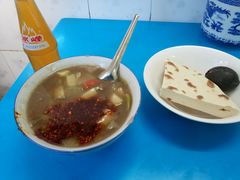 -刘老虎肉丸糊辣汤(总店)