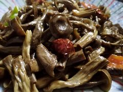 -天天向上素食餐厅(五台山店)