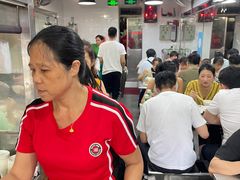 -华香鹅快餐店