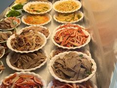 -金杨拉面王小吃面馆·牛三宝面·红烧牛肉粉