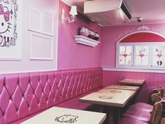 -Hello Kitty Cafe(弘大店)