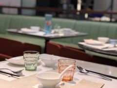 -港丽餐厅(高德置地店)