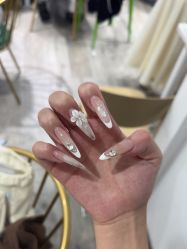 -晨·艺美甲美睫