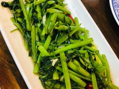 -Dang restaurant (patong phuket)