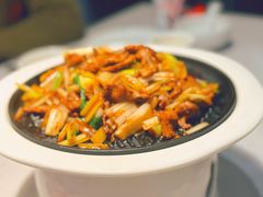 经典葱爆小羔羊肉-悦融·京鲁菜·露台花园(安定门店)