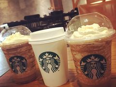 -星巴克(杭州西湖银泰1F店)