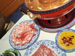 -一只羊·铜锅涮羊肉烧烤