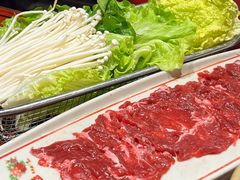 -沙胆彪炭炉牛杂煲(上海日月光广场店)