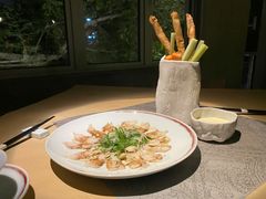 -穹六人间 people 6(岳阳路店)