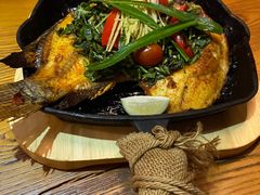 香茅草烤罗非鱼-云海肴·汽锅鸡·云南菜(天津国金汇店)