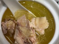 -老乡鸡(上海白玉兰广场店)