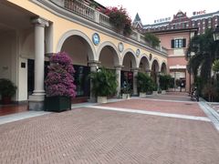 -佛罗伦萨小镇广佛名品奥特莱斯(疏港路店)