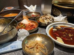-草家酱蟹炭火烤肉店(珲春南路一店)