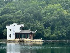 -南京珍珠泉风景区