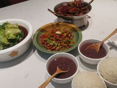 -峨嵋小镇·川菜(正定朗华店)