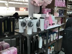 -星巴克(上海虹桥站2A检票口)