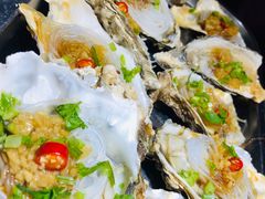 -喝丢一只鞋海鲜烧烤·海肠捞饭(东关街店)